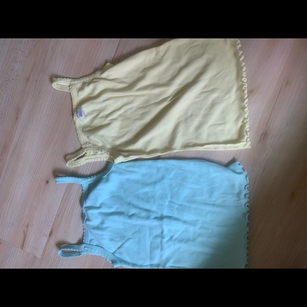 Set of girls tank tops